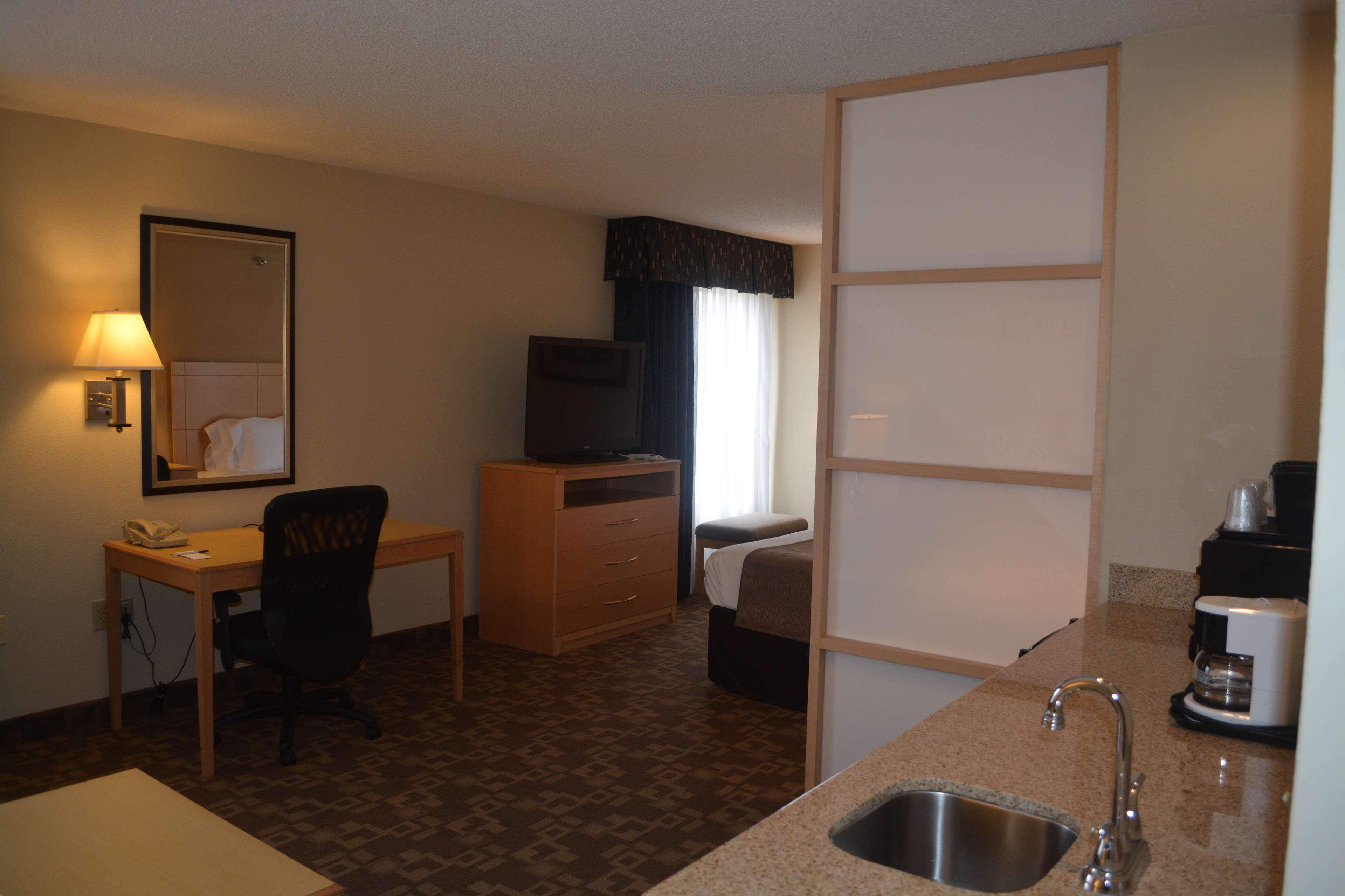 Surestay Plus Hotel By Best Western Roanoke Rapids I-95 Pokój zdjęcie